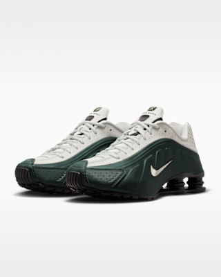 NIKE+SHOX+R4.png